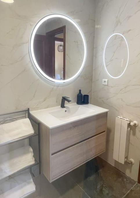 El Apartamento De Adriana En Torrelavega. Buitenkant foto